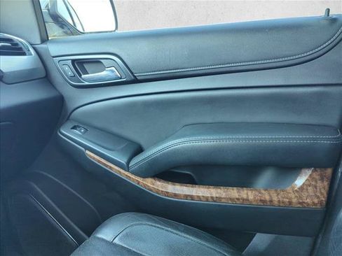 Used 2017 Chevrolet Tahoe Premier RWD image 22