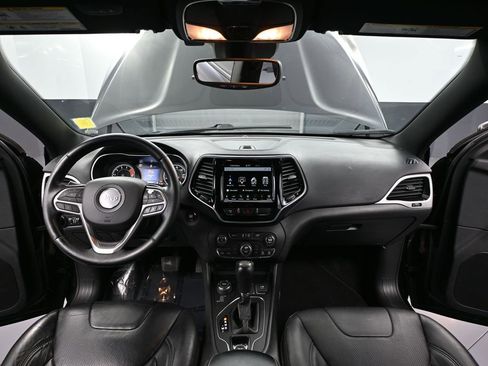 Used 2020 Jeep Cherokee High Altitude image 27