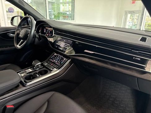 Used 2023 Audi Q7 2.0T Premium Plus AWD/4WD image 10