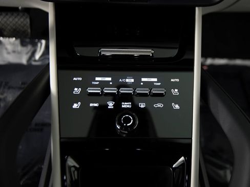 Certified 2026 Porsche Cayenne E-Hybrid AWD/4WD image 65