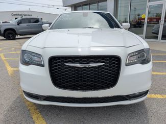 Used 2019 Chrysler 300 S RWD video 2