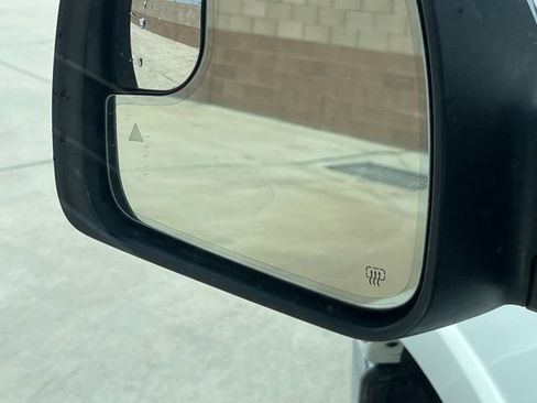 Used 2025 RAM 1500 Laramie AWD/4WD image 14
