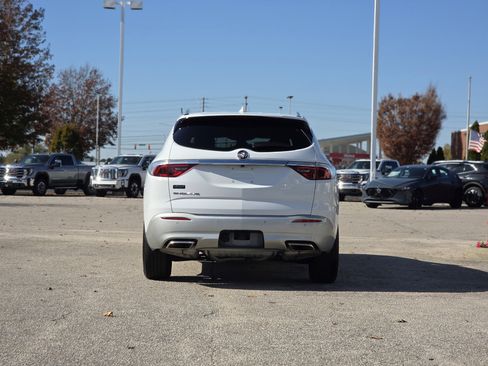 Used 2023 Buick Enclave Essence w/ Trailering Package, 5000 lbs. image 6