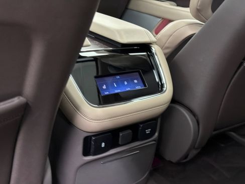 Certified 2023 Lincoln Navigator Reserve AWD/4WD image 22