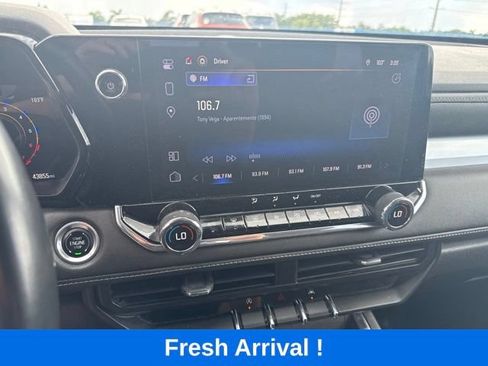 Used 2024 Chevrolet Colorado LT w/ LT Convenience Package RWD image 6