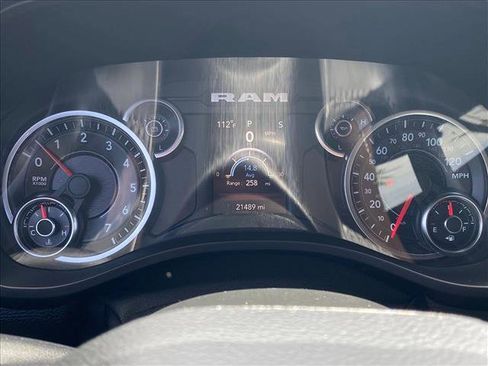 Used 2020 RAM 1500 Big Horn AWD/4WD image 14