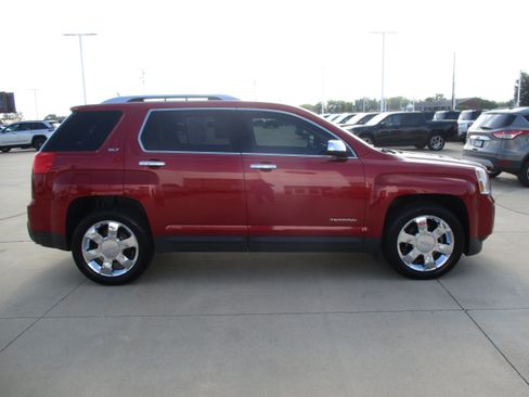 Used 2013 GMC Terrain SLT AWD/4WD image 7