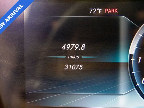 Used 2021 Mercedes-Benz G 550 image 23