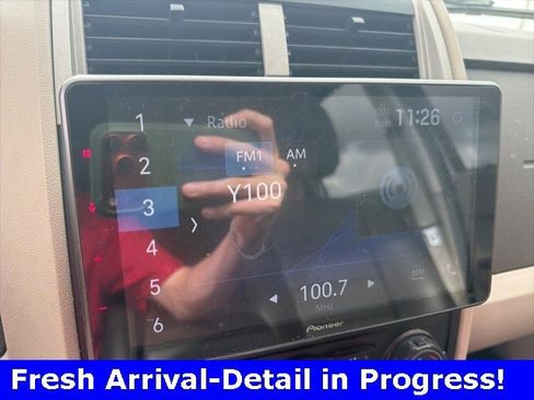 Used 2011 Ford Escape 2WD Hybrid image 6