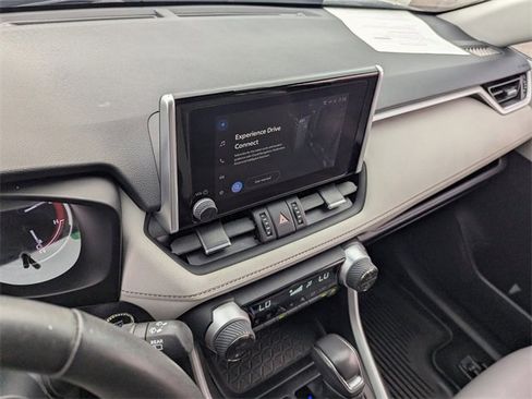 Used 2023 Toyota RAV4 XLE Premium image 25