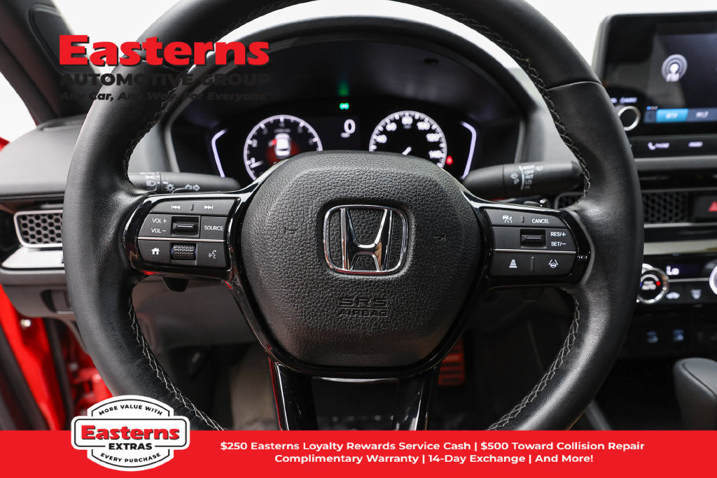 Used 2025 Honda Civic Sport image 11