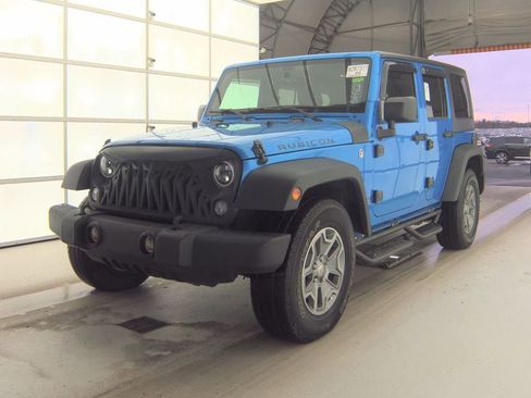 Used 2016 Jeep Wrangler Unlimited Rubicon w/ Connectivity Group image 7