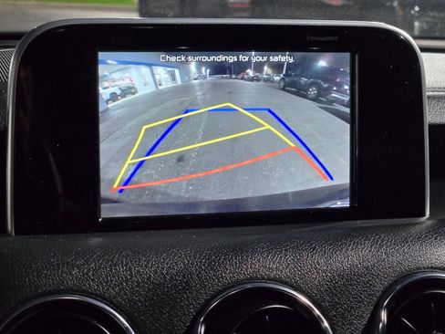 Used 2019 Kia Stinger image 18