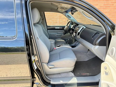 Used 2009 Toyota Tacoma 4x4 Double Cab image 13