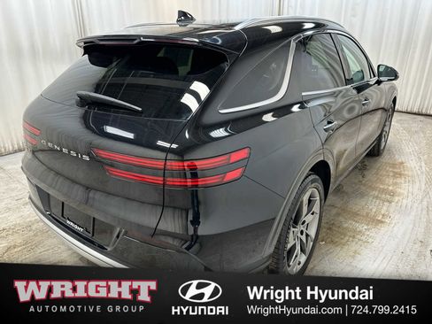 Certified 2024 Genesis Electrified GV70 Advanced image 6