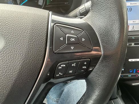 Used 2017 Ford Explorer Limited w/ Equipment Group 301A AWD/4WD image 20