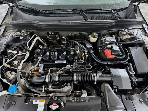 Used 2018 Honda Accord LX image 10