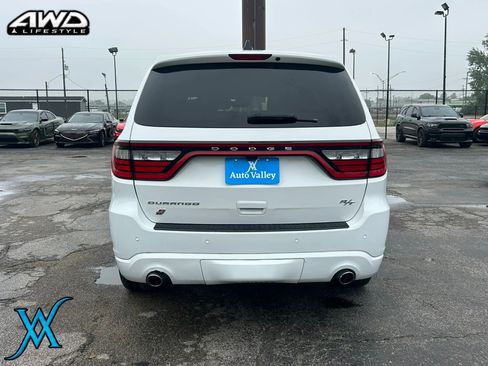 Used 2018 Dodge Durango R/T w/ Technology Group AWD/4WD image 6