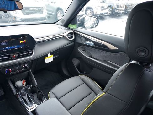 New 2026 Chevrolet TrailBlazer ACTIV FWD image 11