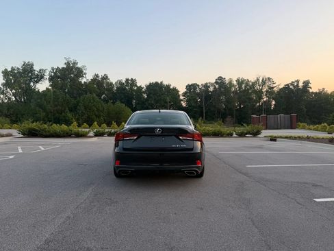 Used 2017 Lexus IS 300 AWD w/ Premium Package image 5
