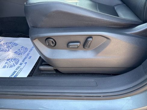 Used 2020 Volkswagen Tiguan SEL AWD/4WD image 58