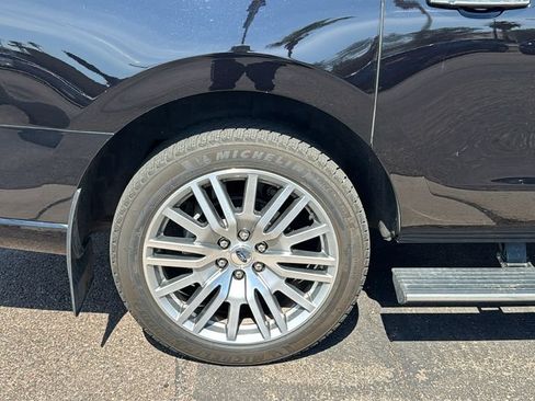 Used 2023 Ford Expedition Max Platinum AWD/4WD image 27