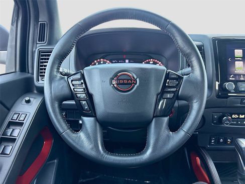 Used 2023 Nissan Frontier Pro-X w/ Pro-X Premium Package RWD image 11