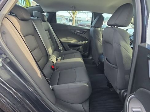 Used 2023 Chevrolet Malibu RS image 11