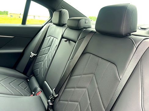 New 2026 BMW 530i w/ Premium Package RWD image 16