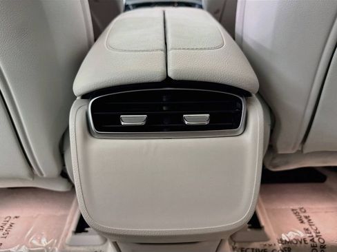 Used 2023 Mercedes-Benz EQE 350+ SUV w/ Exclusive Trim Package image 33