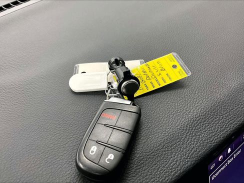 Used 2021 Dodge Durango GT w/ Blacktop Package image 14