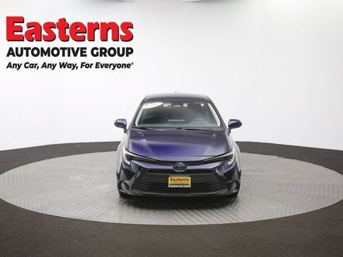 Used 2023 Toyota Corolla LE w/ Carpet Mat Package (TMS) FWD image 47