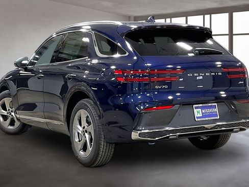 New 2026 Genesis GV70 2.5T Advanced AWD/4WD image 3