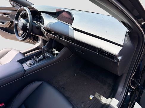 Used 2026 MAZDA MAZDA3 s FWD image 31