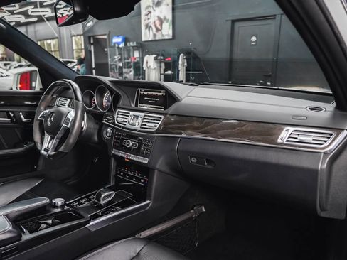 Used 2014 Mercedes-Benz E 63 AMG S-Model image 52
