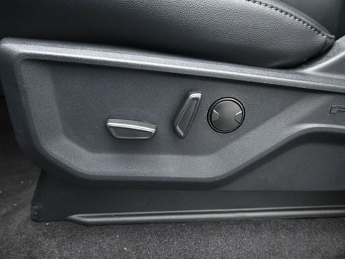 New 2026 Ford F150 Lariat w/ Equipment Group 501A Mid image 9