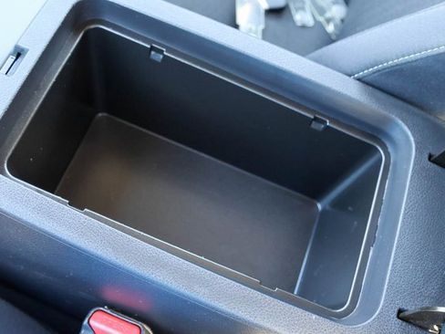 Used 2024 Nissan Altima 2.5 SV image 18