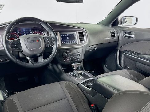Used 2022 Dodge Charger SXT RWD image 27