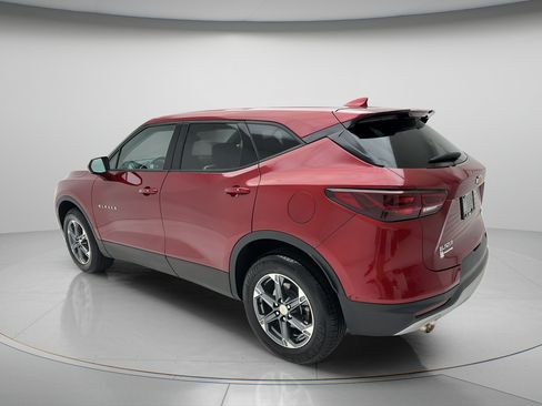 Used 2025 Chevrolet Blazer LT AWD/4WD image 7