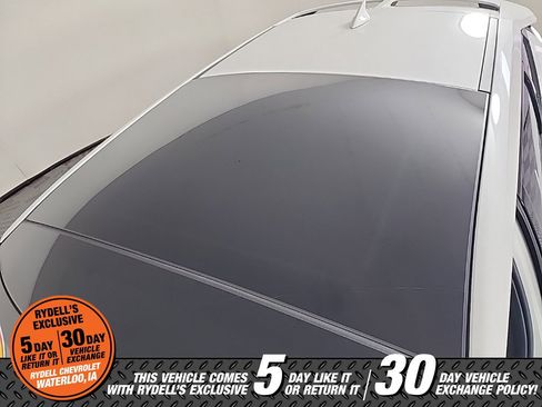 Used 2023 Kia EV6 GT-Line w/ GT-Line Suede Seat Package image 17