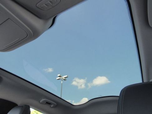 Used 2023 Ford Mustang Mach-E Premium image 7