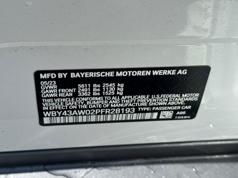 Used 2023 BMW i4 eDrive35 RWD image 24