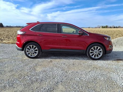 Used 2017 Ford Edge Titanium w/ Equipment Group 302A image 4