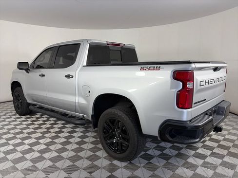 Used 2022 Chevrolet Silverado 1500 LT Trail Boss w/ LT Trail Boss Premium Package AWD/4WD image 5