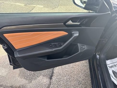 Certified 2024 Volkswagen Jetta SEL image 9