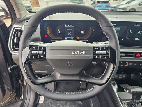 New 2026 Kia Sorento S image 10