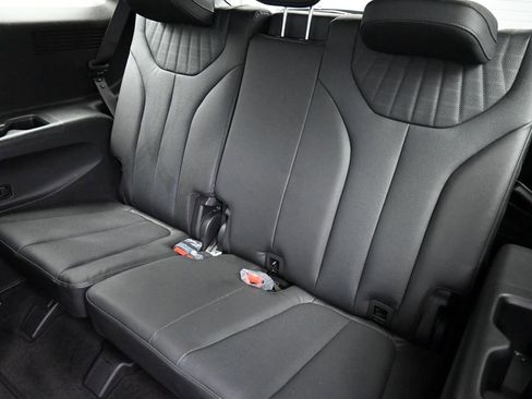 Certified 2025 Hyundai Palisade Limited image 22