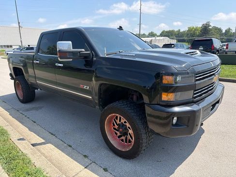 Used 2019 Chevrolet Silverado 3500 LTZ w/ Duramax Plus Package AWD/4WD image 2