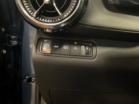 New 2026 Chevrolet Equinox LT w/ Convenience Package II image 23