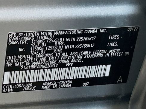 Used 2022 Toyota RAV4 LE FWD image 28